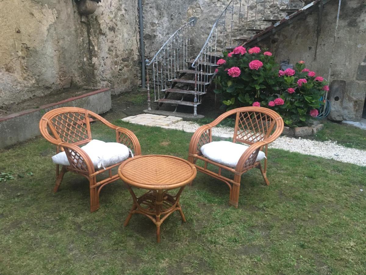 Un Dimanche Chez Julie Chambre Celestine Parthenay Eksteriør billede