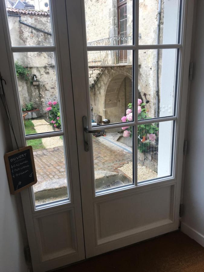 Un Dimanche Chez Julie Chambre Celestine Parthenay Eksteriør billede